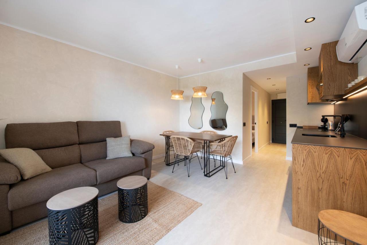 Apartamentos Marplana Castelldefels Exterior photo