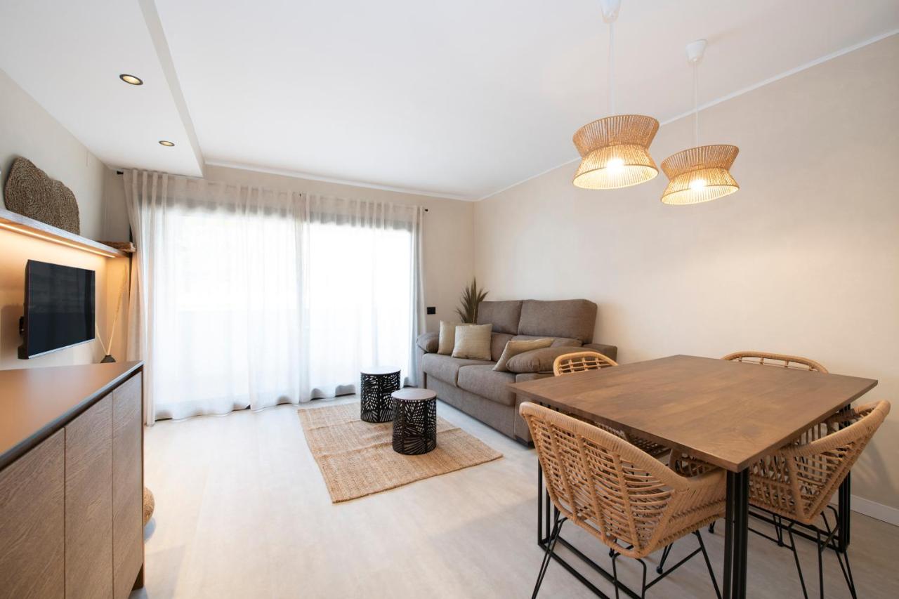 Apartamentos Marplana Castelldefels Exterior photo