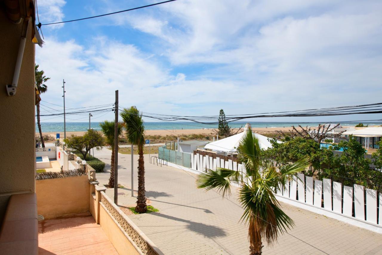 Apartamentos Marplana Castelldefels Exterior photo